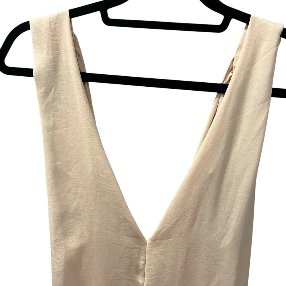 Lush Set Of 3 Womens Snake Print, Floral Dresses and Ivory Jumpsuit NWT Sz Large - Picture 11 of 13